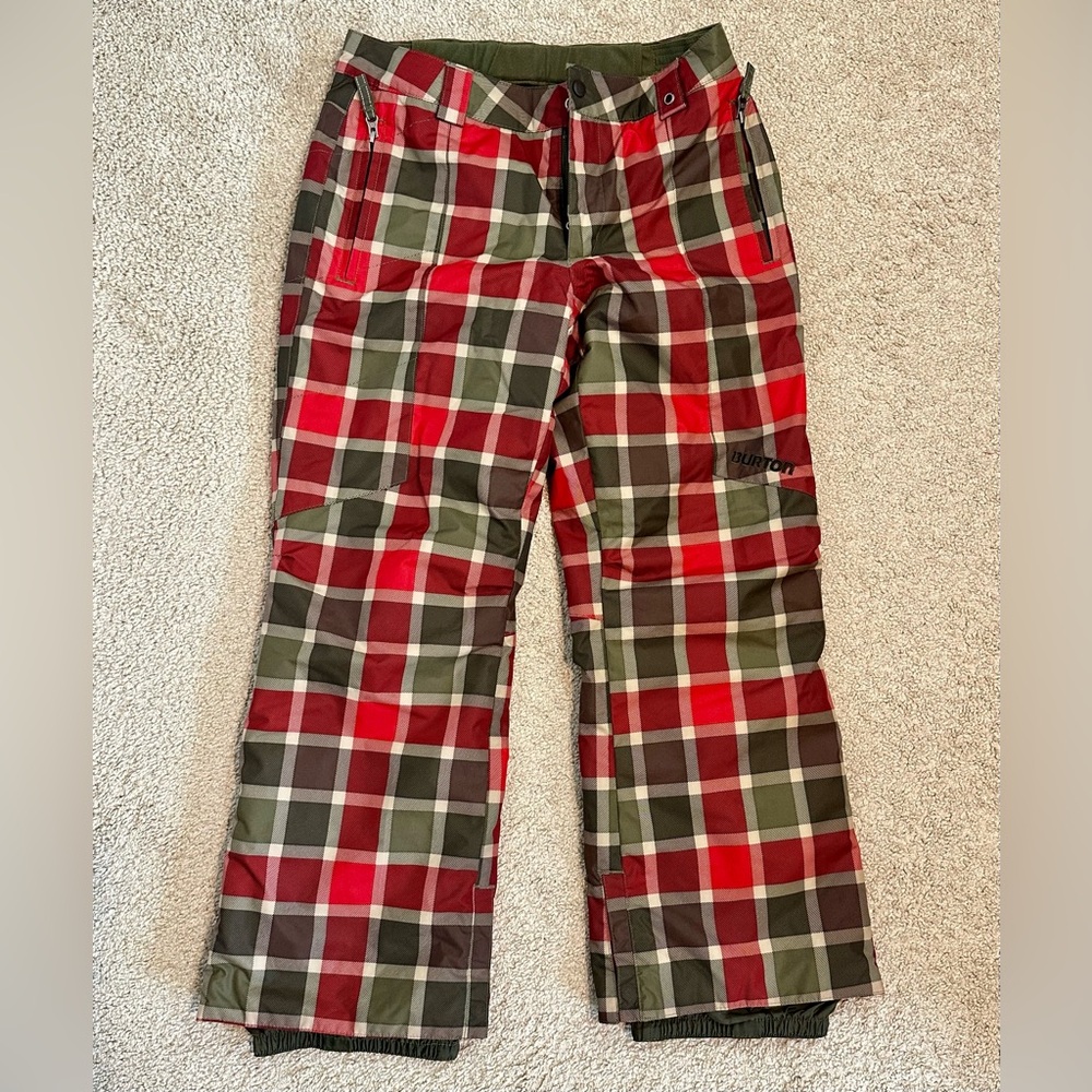 Burton Dryride Snowboarding Pants 
Size: L 14/16 Youth - XS women’s